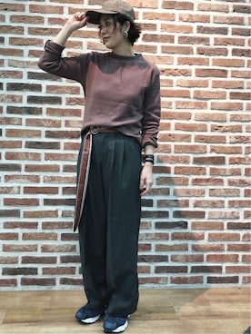 「BACK NUMBER（バックナンバー）のアイテム（キャップ）」を使った、Right-on 店舗スタッフさん（レディース・166cm）の秋コーディネート