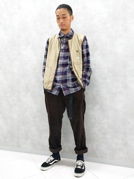 「Right-on（ライトオン）のアイテム（チノパンツ）」を使った、Right-on 店舗スタッフさん（メンズ・178cm）の秋コーディネート