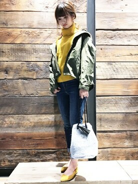 「BACK NUMBER（バックナンバー）のアイテム（マウンテンパーカー）」を使った、Right-on 店舗スタッフさん（レディース・166cm）の秋コーディネート