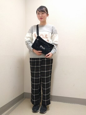 「FILA」｜Right-on 店舗スタッフさん（レディース・155cm）の冬コーディネート