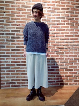 「HANES（ヘインズ）のアイテム（その他アンダーウェア/インナー）」を使った、Right-on 店舗スタッフさん（レディース・166cm）の冬コーディネート