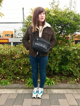 「アイテム（パーカー、ホワイト系）」を使った、Right-on 店舗スタッフさん（レディース・154cm）の冬コーディネート