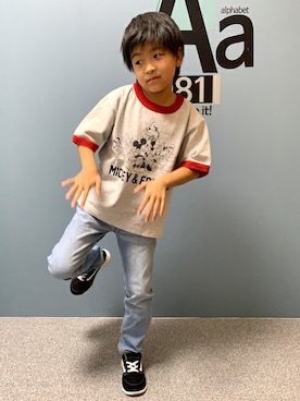 「Right-on（ライトオン）のアイテム（パンツ）」を使った、Right-on 店舗スタッフさん（キッズ・128cm）の春コーディネート