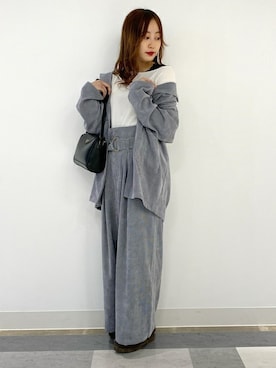 Right-on 店舗スタッフさんのコーディネート