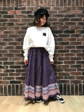 Right-on 店舗スタッフさんのコーディネート