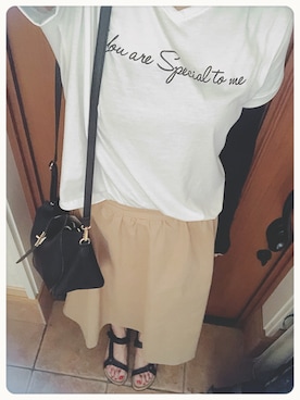 「SCROLLのアイテム」を使った、syr!さん（レディース・168cm）の夏コーディネート