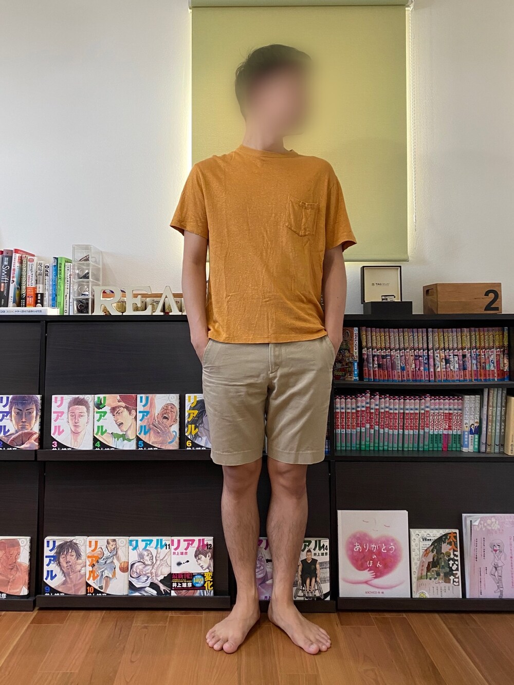 「リラックススタイル、カジュアルコーデ、Tシャツ、ポケットＴシャツ、ラフ、ショーツ、夏コーデ、アースカラー、同系色コーデ、シンプル」｜「URBAN RESEARCHのリネンプレーティングTシャツ（Tシャツ/カットソー、イエロー系）」を使った、ひかるさん（メンズ・166cm）の夏コーディネートの1枚目の写真