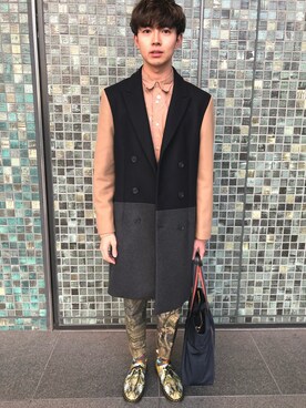 「DOLCE&GABBANA（ドルチェアンドガッバーナ）のアイテム（スラックス）」を使った、Rion Sakaguchiさん（メンズ・175cm）の秋コーディネート