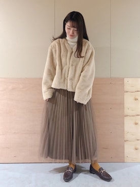 「earth music&ecology（アースミュージックアンドエコロジー）のアイテム（ノーカラージャケット）」を使った、Ayanaさん（レディース・156cm）の秋コーディネート