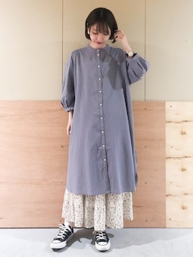 「earth music&ecology（アースミュージックアンドエコロジー）のシアー消しプリーツスカート ＊（スカート）」を使った、Ayanaさん（レディース・156cm）の秋コーディネート