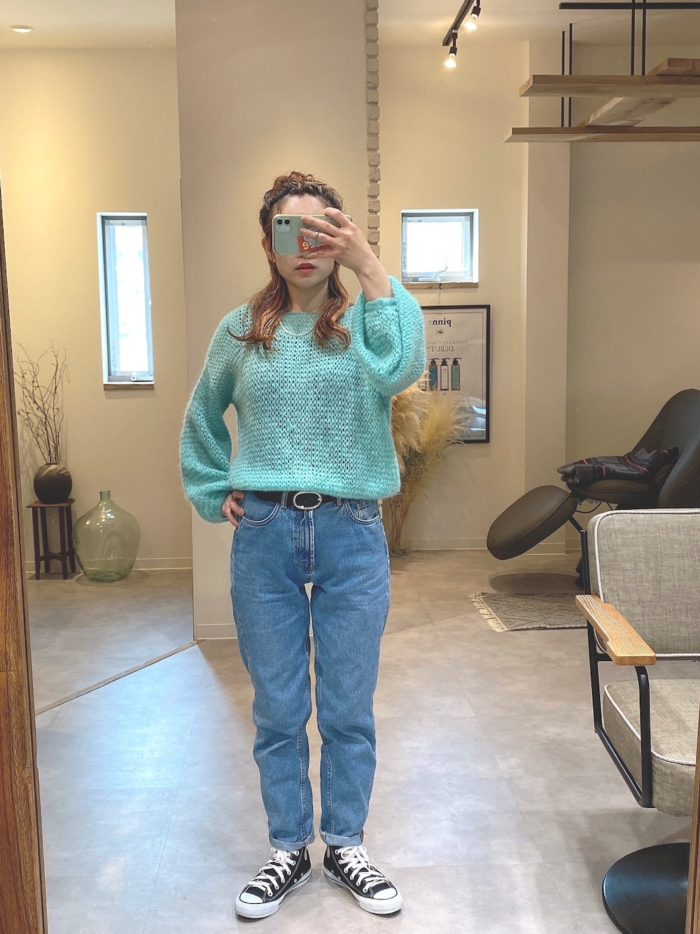 「SLYのMOHAIR MIX LOOSE TOPS/モヘアミックスルーズトップス（ニット/セーター、グリーン系）」を使った、ミキティさん（レディース・156cm）の春コーディネートの1枚目の写真