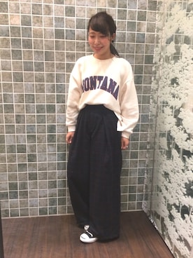 「メチャカリ」｜「アイテム（Tシャツ/カットソー）」を使った、mさん（レディース・159cm）の秋コーディネート