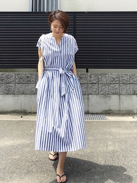 「ストライプワンピース」｜「アイテム（ビーチサンダル）」を使った、tomoさん（レディース・154cm）の夏コーディネート