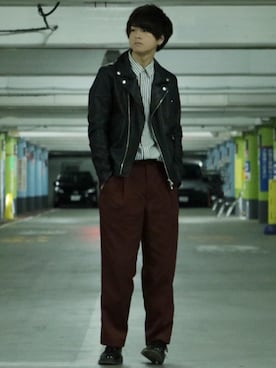 「アイテム（バングル/リストバンド）」を使った、げんじさん（メンズ・175cm・20代）の春コーディネート