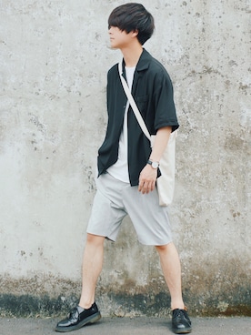 「アイテム（バングル/リストバンド）」を使った、げんじさん（メンズ・175cm・20代）の夏コーディネート