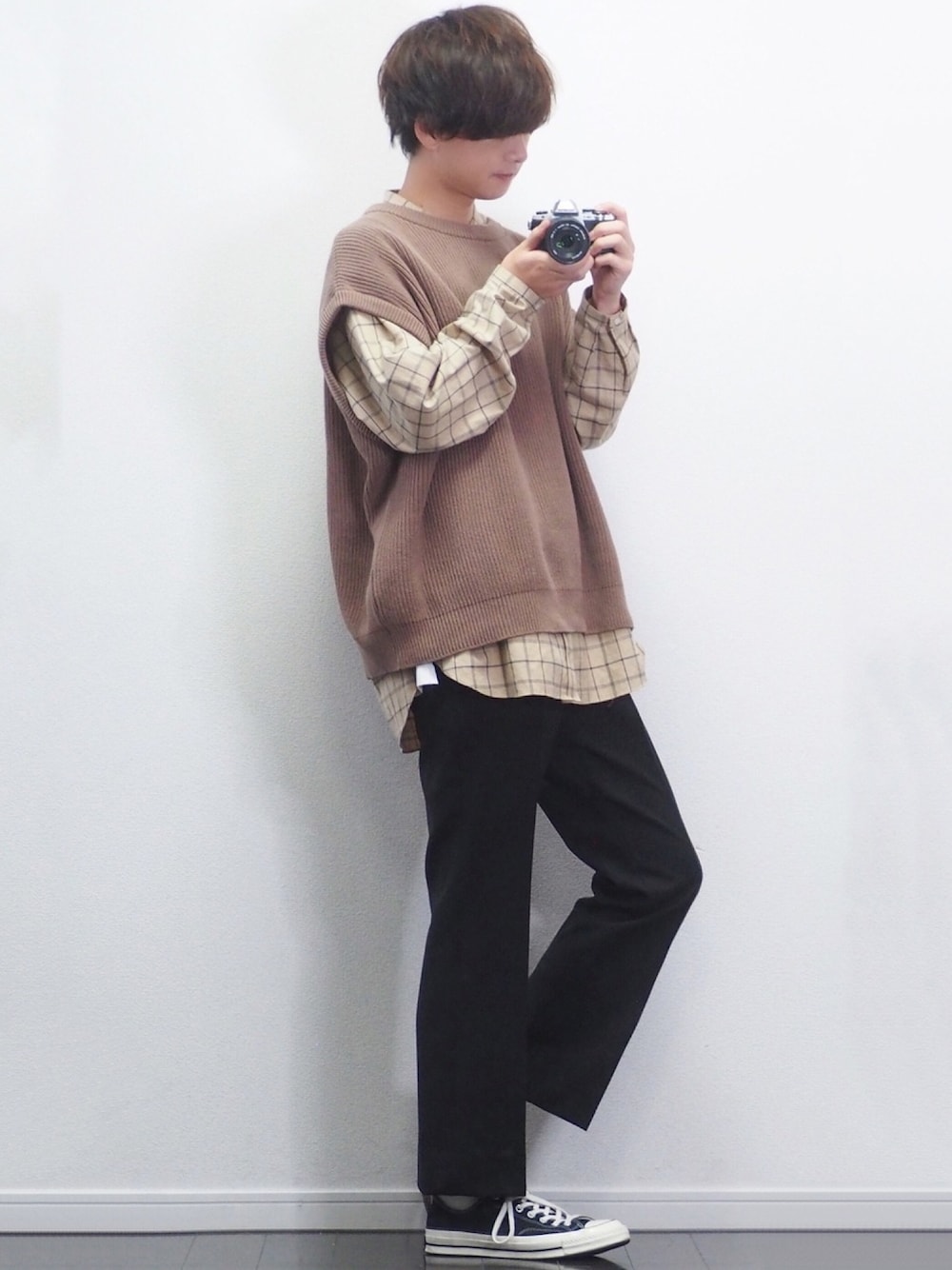 げんじさんの「OVERSIZED AZE KNIT VEST/BWN（LIDNM）」を使ったコーディネート