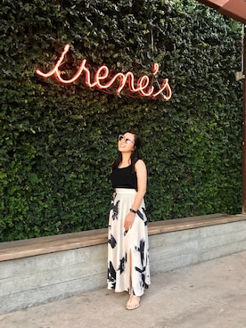 Elaine Zhongさんのコーディネート