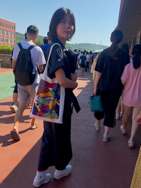 路思琪さんのコーディネート