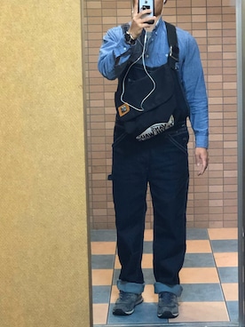 「アイテム（メッセンジャーバッグ）」を使った、@ZMさん（メンズ・170cm）の秋コーディネート