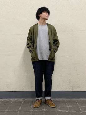 「春めきシューズ」｜「アイテム（ノーカラージャケット）」を使った、Shinoさん（メンズ・173cm）の春コーディネート