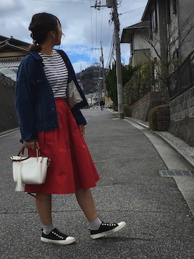 「マリン」｜「アイテム（デニムジャケット）」を使った、MAIさん（レディース・160cm）の春コーディネート