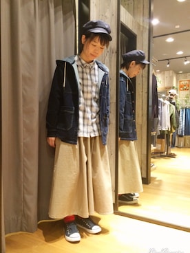 「アイテム（パーカー）」を使った、しんめいさん（レディース・158cm）の春コーディネート