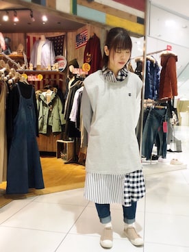 「アイテム（シャツワンピース）」を使った、しんめいさん（レディース・158cm）の冬コーディネート