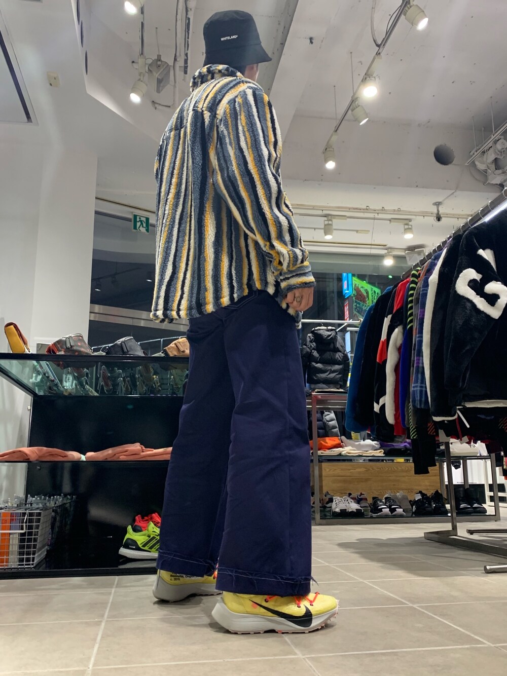 「NAPA by Martine Roseのアイテム（ジャケット/アウター、その他）」を使った、NAOさん（メンズ・177cm）の秋コーディネートの1枚目の写真