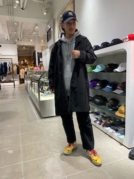 「WHITELAND（ホワイトランド）のWHITELAND/ホワイトランド/Stitch coat/ステッチコート（ステンカラーコート）」を使った、NAOさん（メンズ・177cm）の冬コーディネート