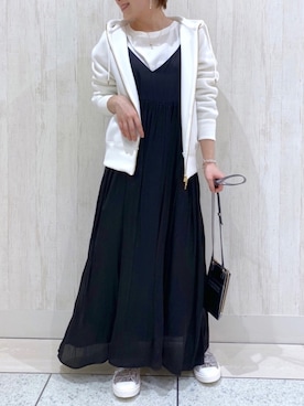 「2021春新作」｜「アイテム（財布/小物）」を使った、TOMOさん（レディース・152cm）の冬コーディネート