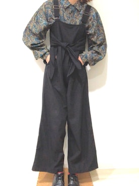 「赤い靴下」｜「アイテム（サロペット/オーバーオール）」を使った、りほさん（レディース・166cm）の春コーディネート