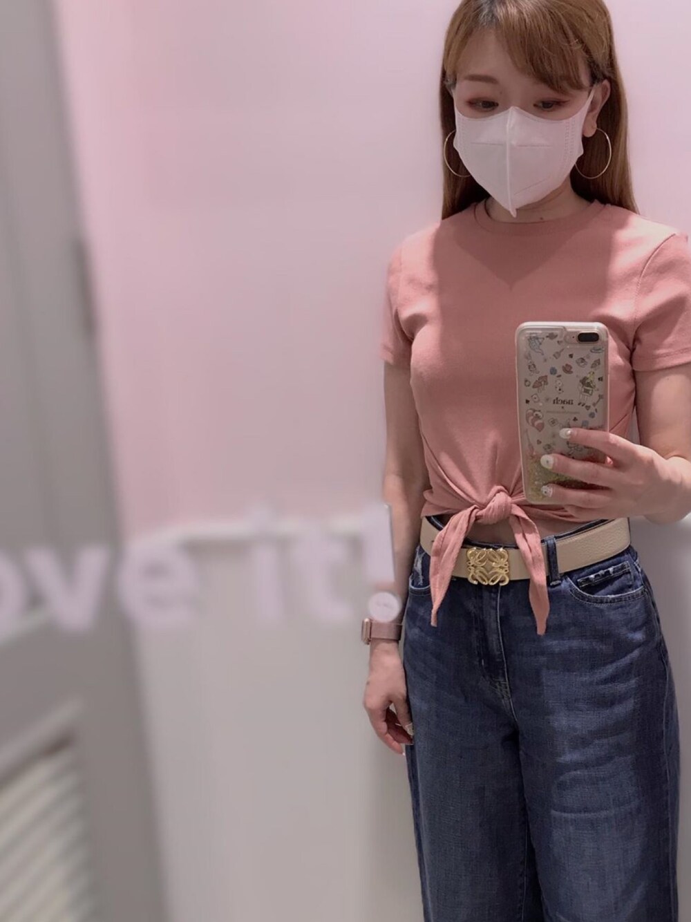 「fitting room、Slim fit」｜「eight sixtyのアイテム（トップス、ピンク系）」を使った、Rubyさん（レディース・155cm）の夏コーディネートの1枚目の写真
