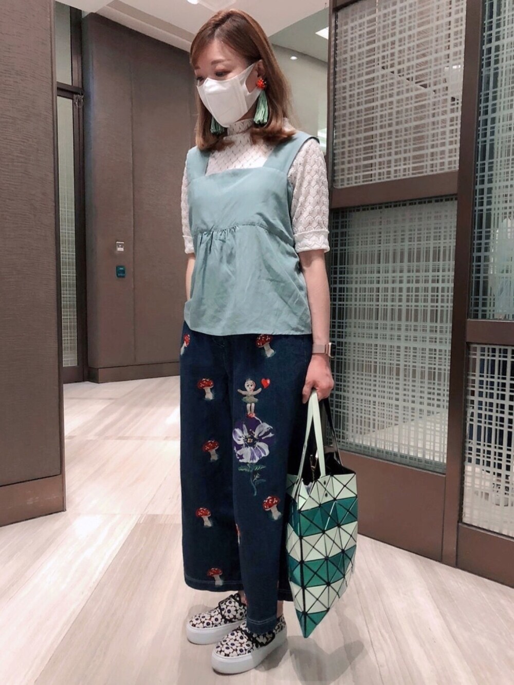 「ootd」｜「intiqueのアイテム（トップス、グリーン系）」を使った、Rubyさん（レディース・155cm）の夏コーディネートの1枚目の写真