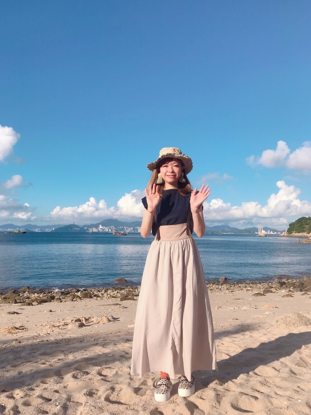 「LOWRYS FARMのアイテム（トップス、ブルー系）」を使った、Rubyさん（レディース・155cm）の夏コーディネートの1枚目の写真