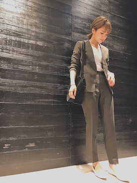 「COLONY 2139（コロニートゥーワンスリーナイン）のアイテム（ノーカラージャケット）」を使った、𝕊𝔸さん（レディース・157cm）の春コーディネート