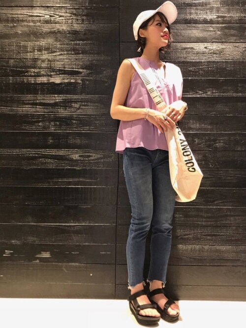 COLONY 2139 LUCUA1100�X������������́u�i�b�j�v���g�����R�[�f�B�l�[�g