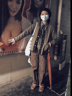 「UNIQUE（ユニーク）のアイテム」を使った、standwithhongkongさん（レディース・162cm）の春コーディネート