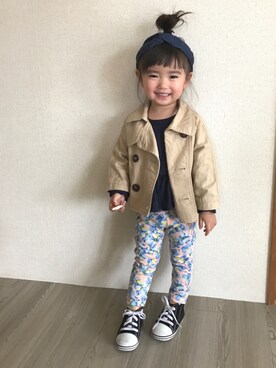 「ぺプラムトップス」｜「アイテム（トレンチコート）」を使った、anjuさん（キッズ・80cm）の冬コーディネート