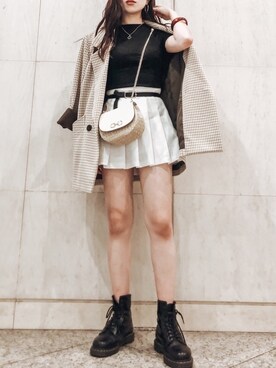 テーラードジャケットを使った テニススカート の人気ファッションコーディネート Wear