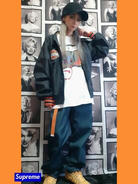 Nike ナイキ のtシャツ カットソーを使ったレディース人気ファッションコーディネート Sciaky