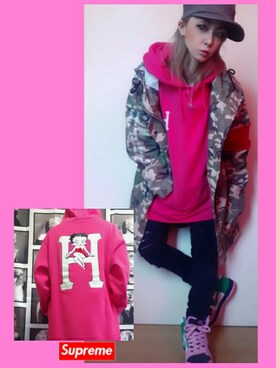ピンク系のアイテムを使った 迷彩ジャケット の人気ファッションコーディネート Wear