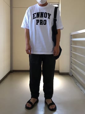 「ennoy」｜「アイテム（スラックス）」を使った、wrapsさん（メンズ・168cm）の夏コーディネート