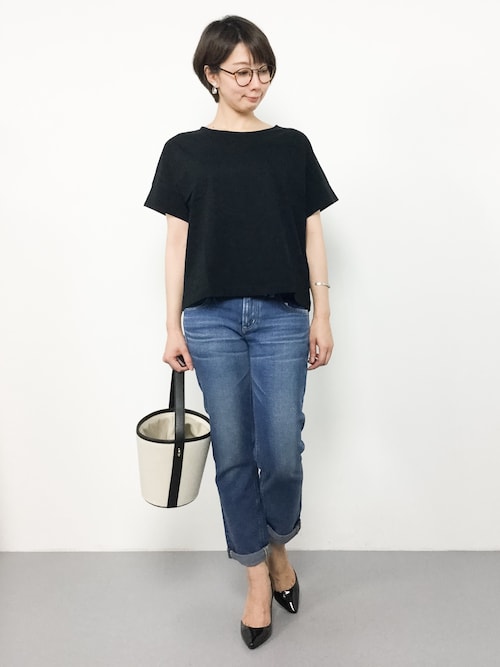 三由佳奈さんのコーディネート
