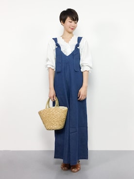 「スカラップ」｜「アイテム（オールインワン・サロペット）」を使った、三由佳奈さん（レディース・160cm）の夏コーディネート