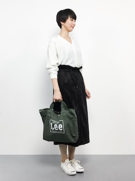 三由佳奈さん(レディース・160cm)の秋コーディネート