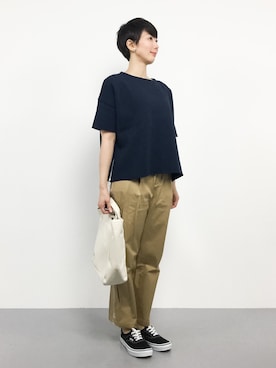 三由佳奈さん（レディース・160cm）の秋コーディネート