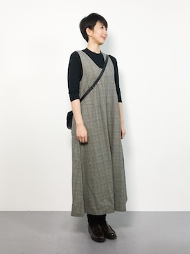 「chambre de charme（シャンブルドゥシャーム）のアイテム（つなぎ/オールインワン）」を使った、三由佳奈さん（レディース・160cm）の秋コーディネート
