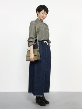 三由佳奈さん（レディース・160cm）の秋コーディネート