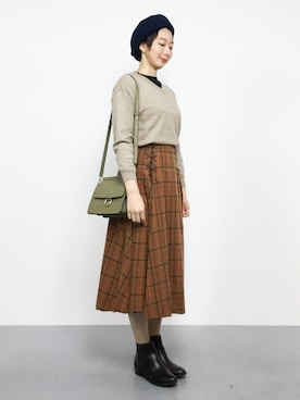 三由佳奈さん(レディース・160cm)の秋コーディネート