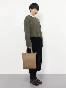 三由佳奈さん（レディース・160cm）の秋コーディネート